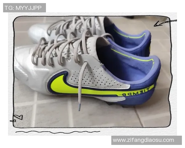 足球鞋穿烂的传奇球星们：从无畏拼搏到鞋底磨损的汗水与荣耀