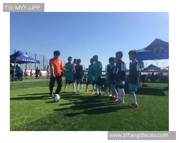 创意足球球星收纳盒DIY设计教程,让你收藏梦想与激情的完美结合 创意足球球星收纳盒DIY设计教程,让你收藏梦想与激情的完美结合